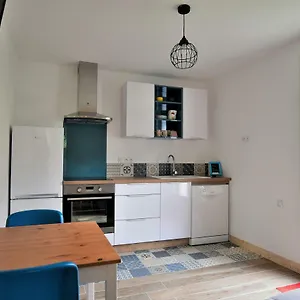 Appartement Cosy Avec Terrasse, Bagnères-de-Bigorre